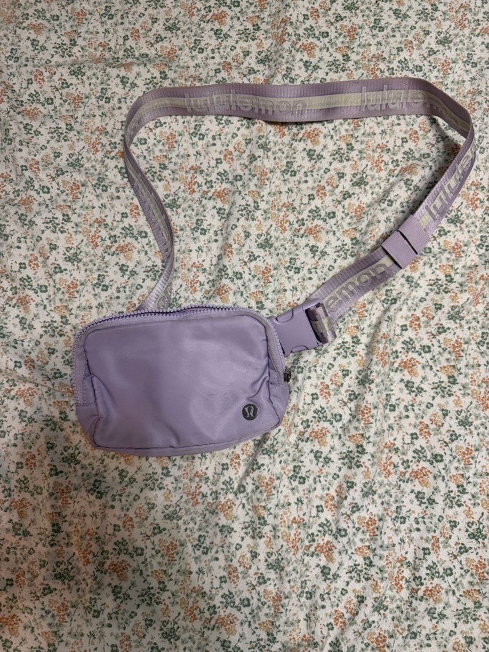 lululemon athletica Lavender Crossbody Belt Bag